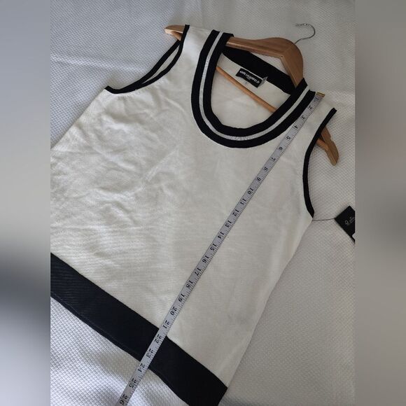 Karl Lagerfeld sleveless knit blouse vest minimalist contemporary new with tags - Picture 5 of 7